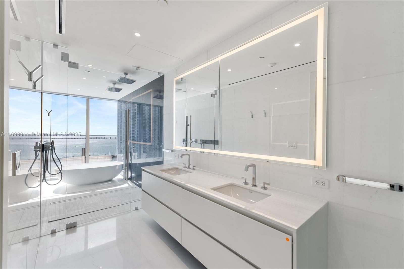 Aston Martin Residences - Residential