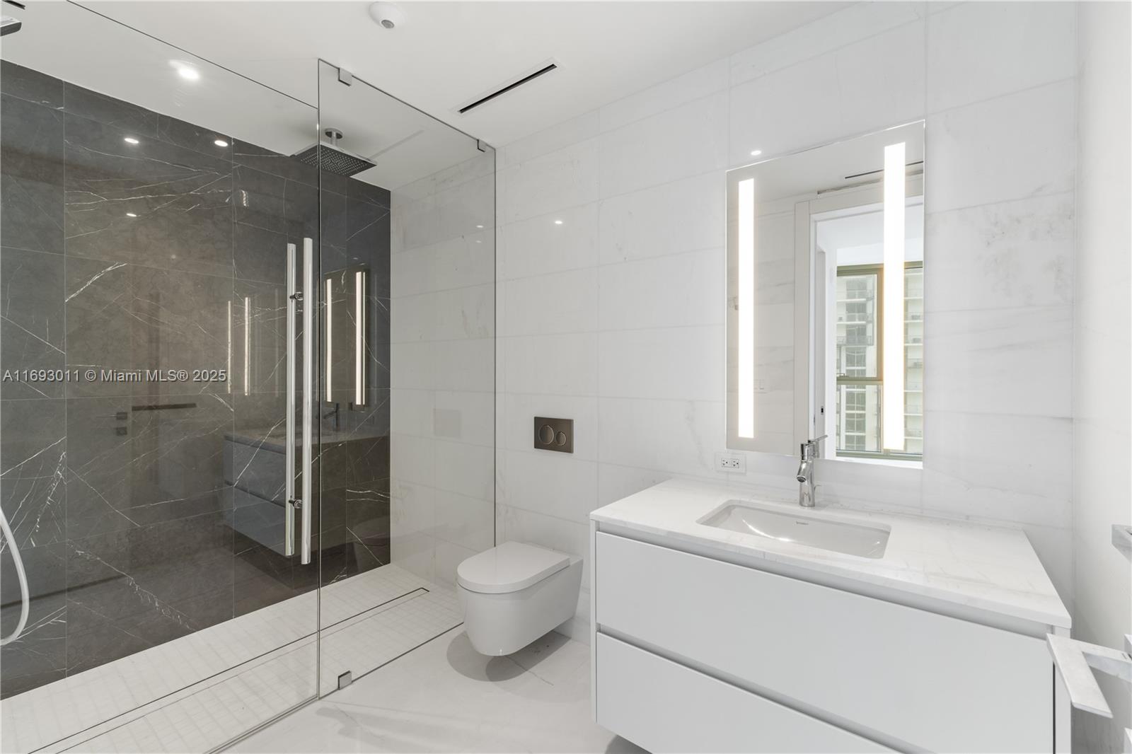 Aston Martin Residences - Residential