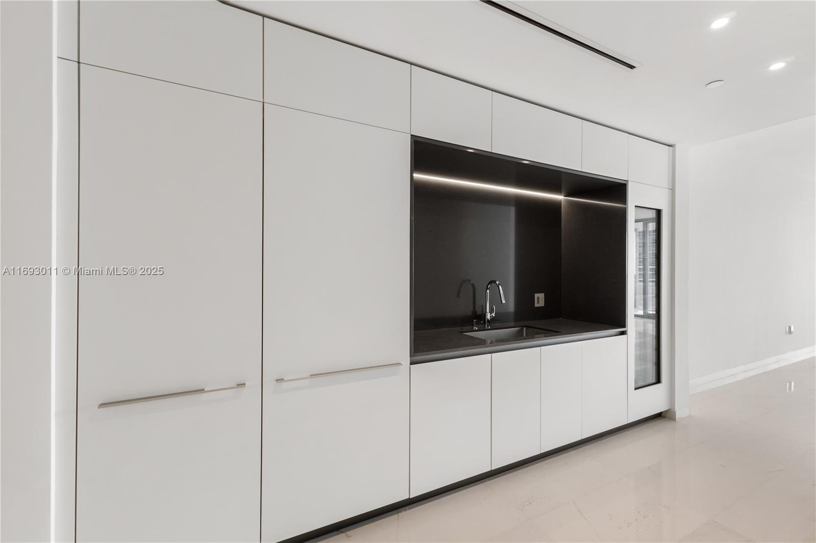Aston Martin Residences - Residential