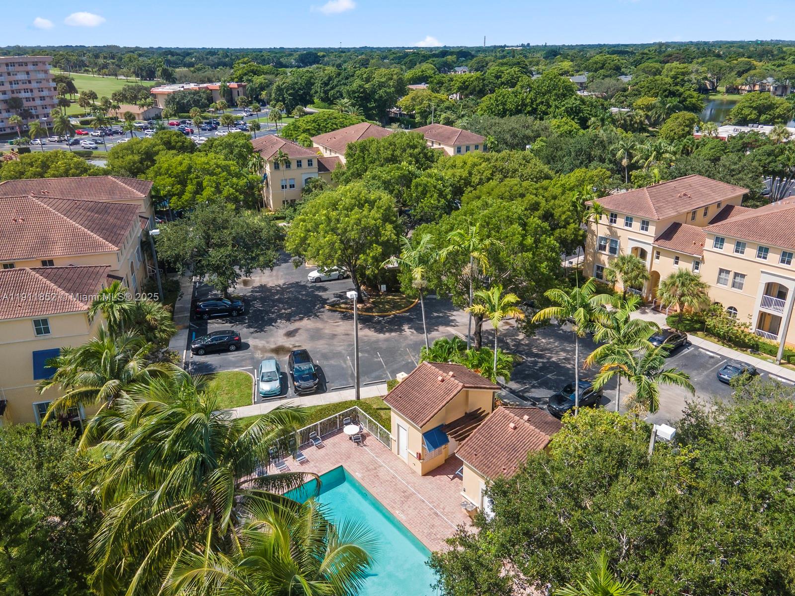 COURTYARDS AT JACARANDA C - Residential
