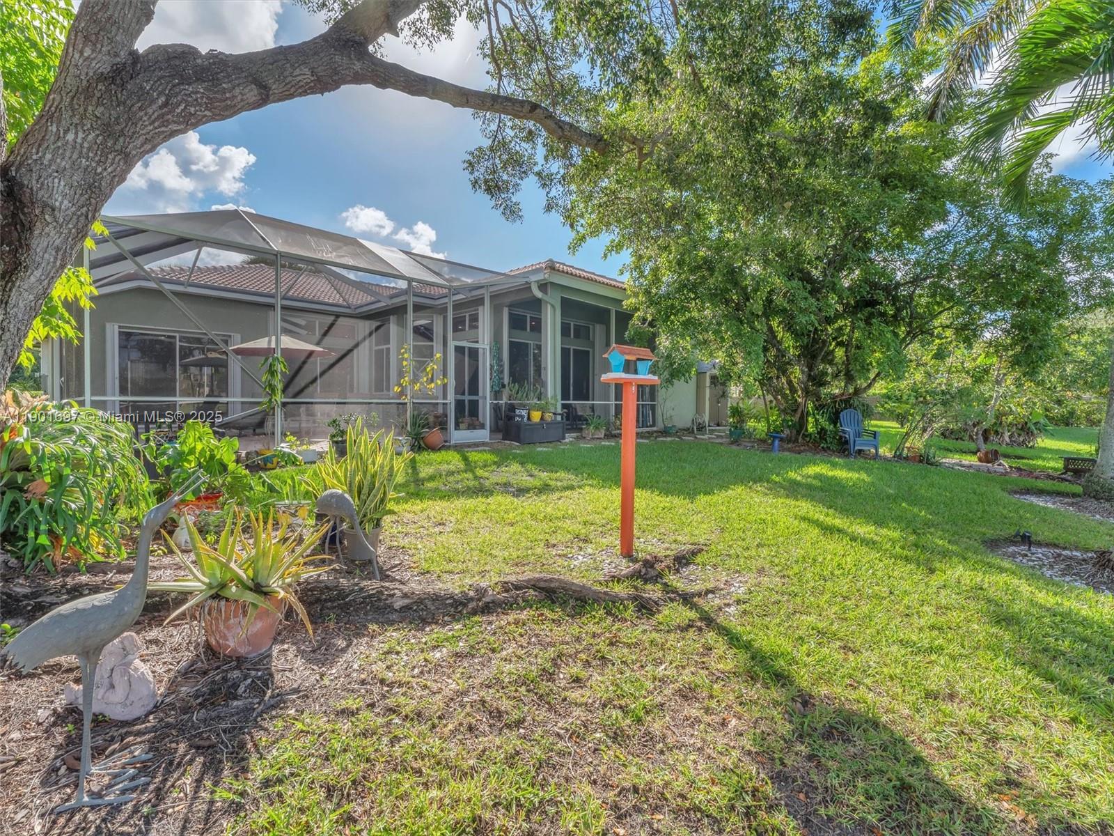 MARINERS COVE OF EAGLE LA - Residential