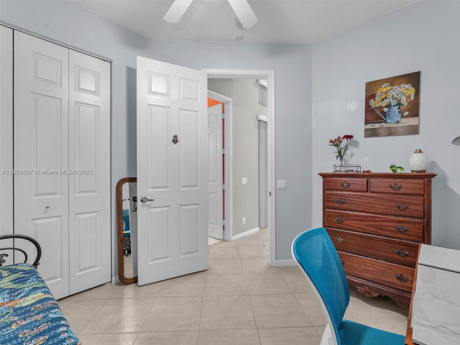 MARINERS COVE OF EAGLE LA - Residential