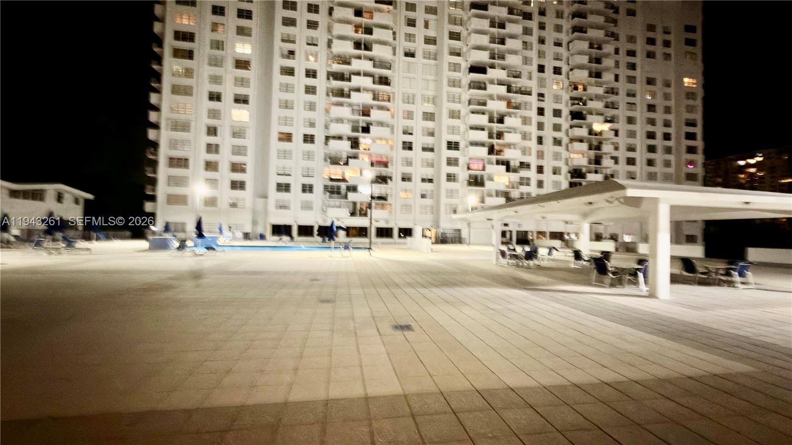 COMMODORE PLAZA CONDO - Residential