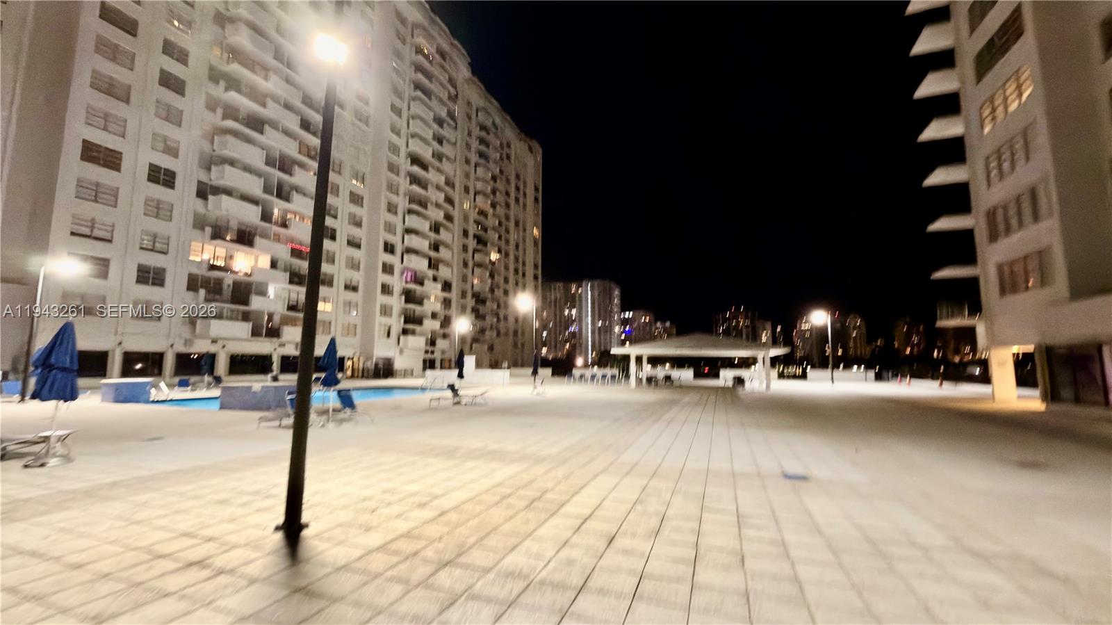 COMMODORE PLAZA CONDO - Residential