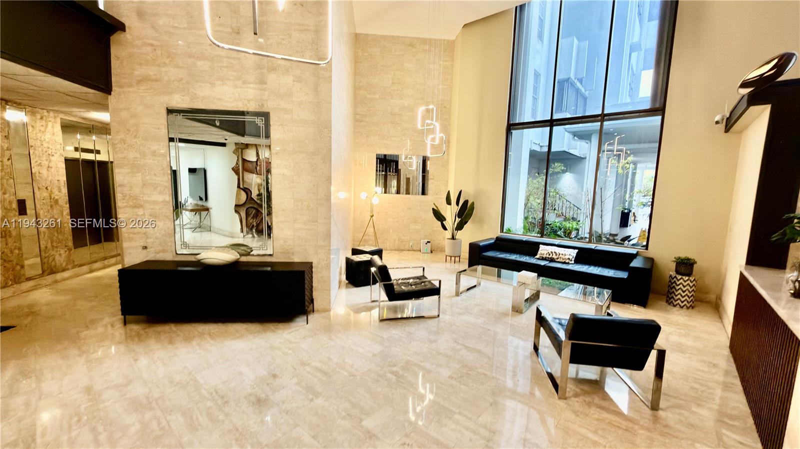 COMMODORE PLAZA CONDO - Residential