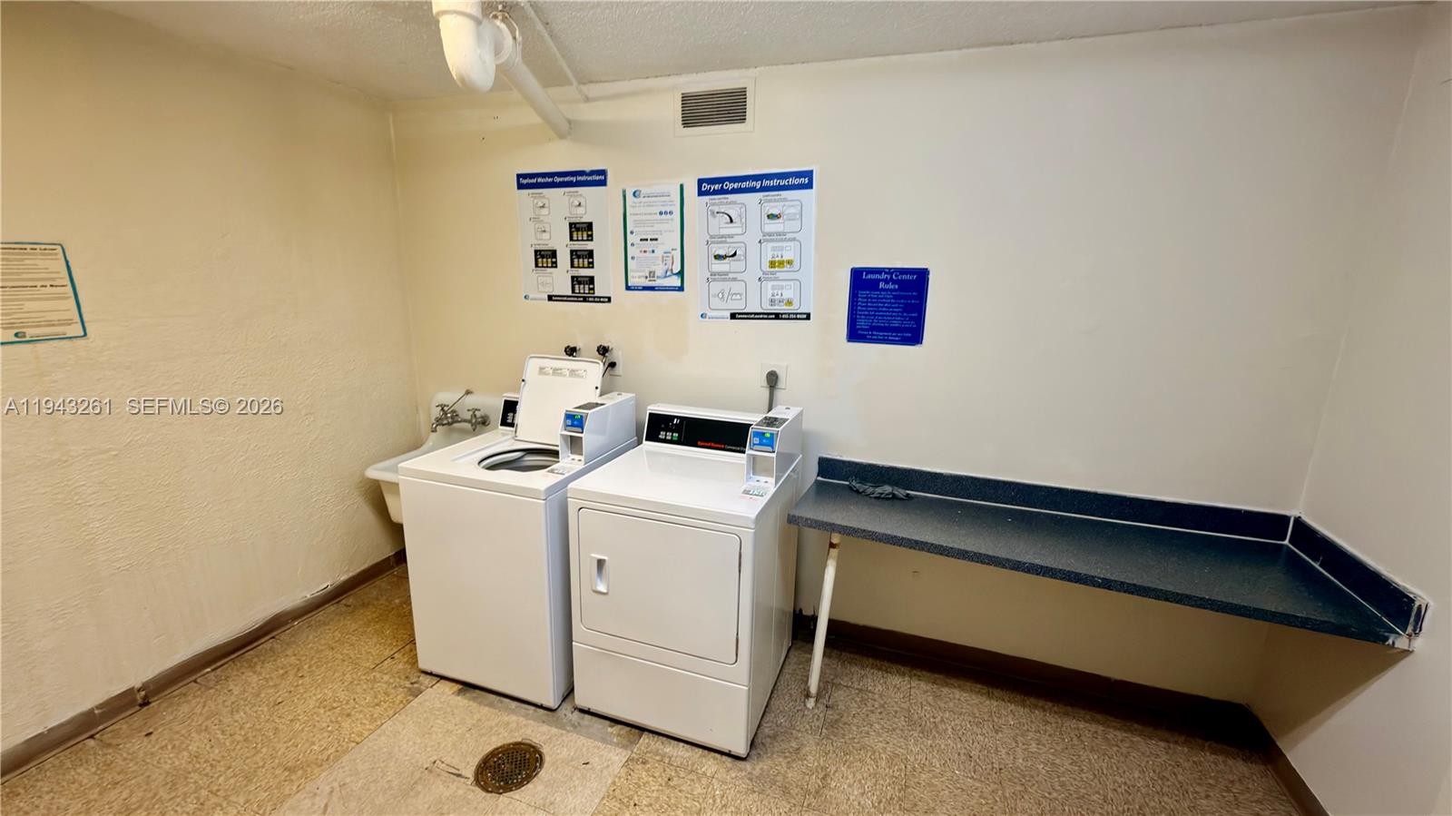 COMMODORE PLAZA CONDO - Residential