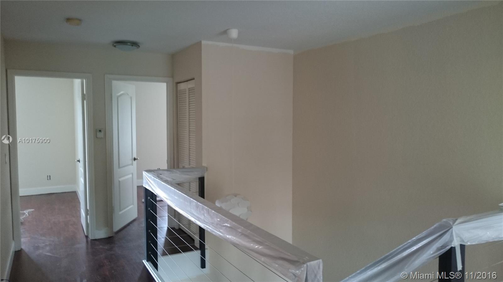 COSTA VERDE - Residential Lease