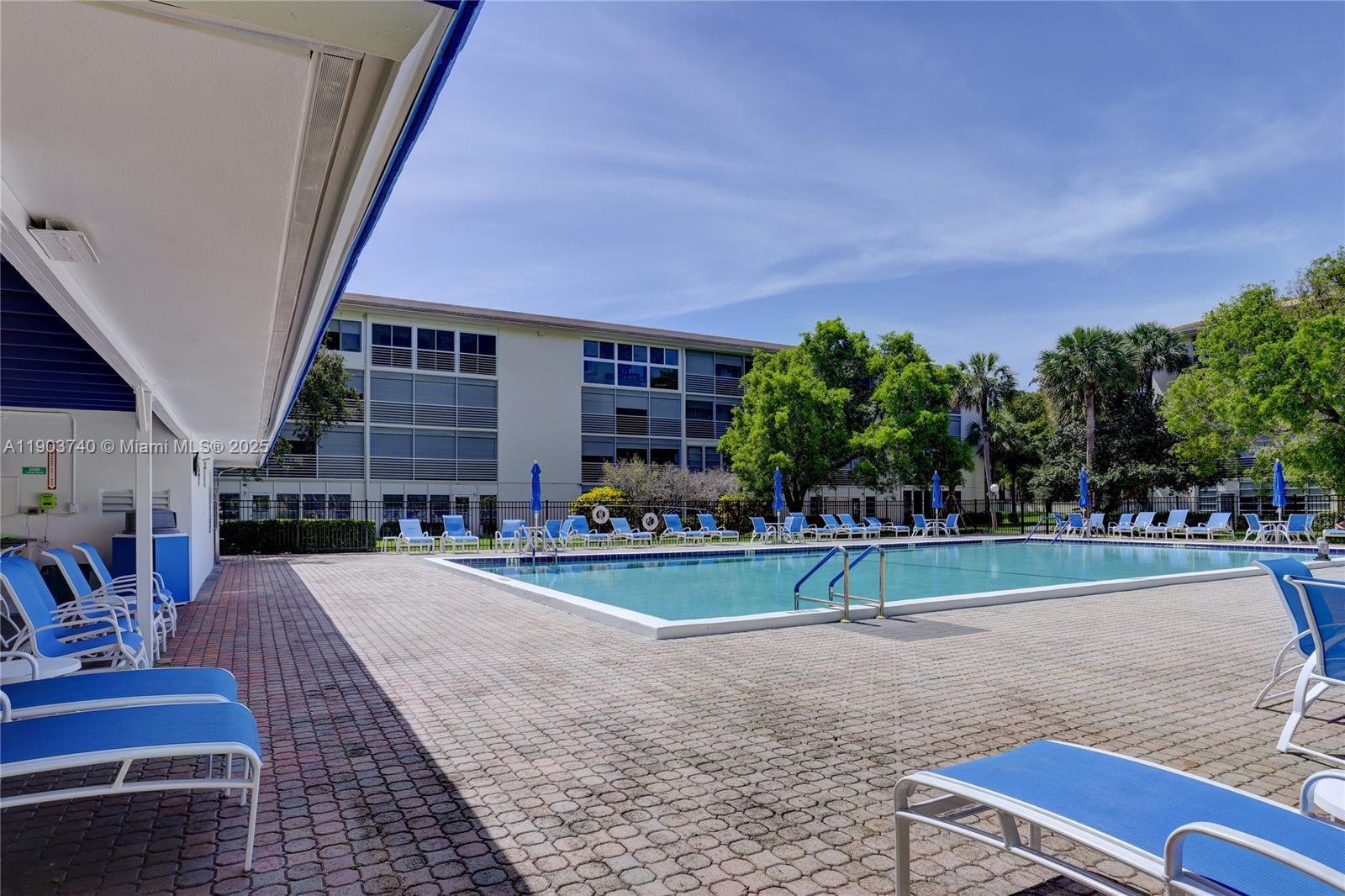 LUCAYA VILLAGE 1-B CONDO - Residential