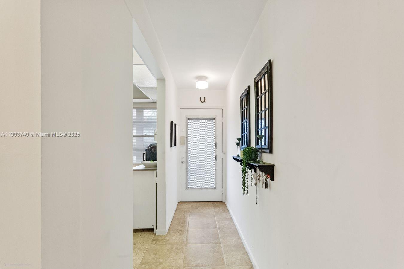 LUCAYA VILLAGE 1-B CONDO - Residential