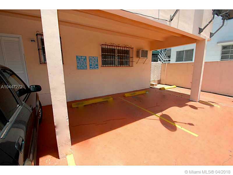 VICTORIA CONDO - Residential Lease