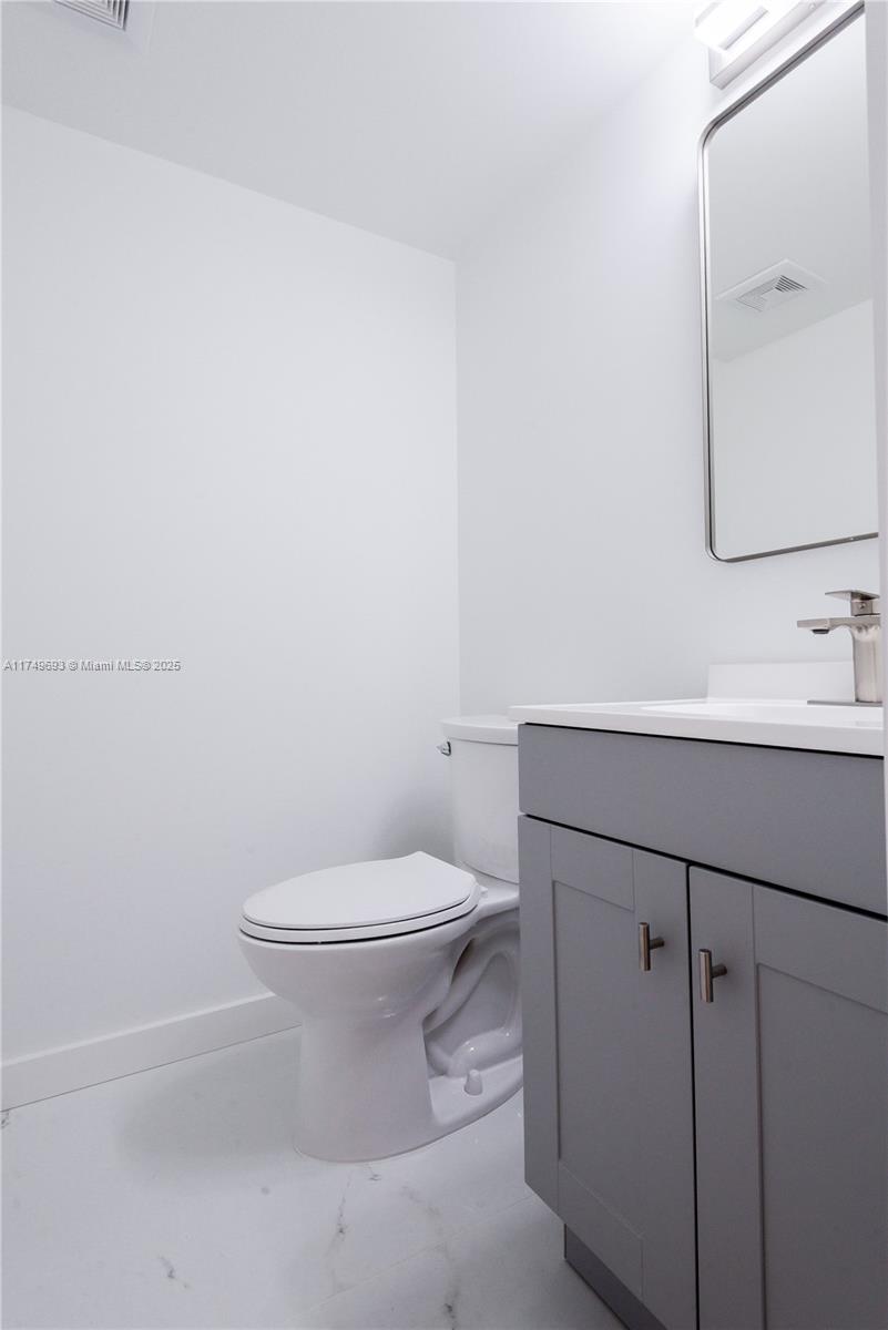 VIEWPOINTE CONDO - Residential