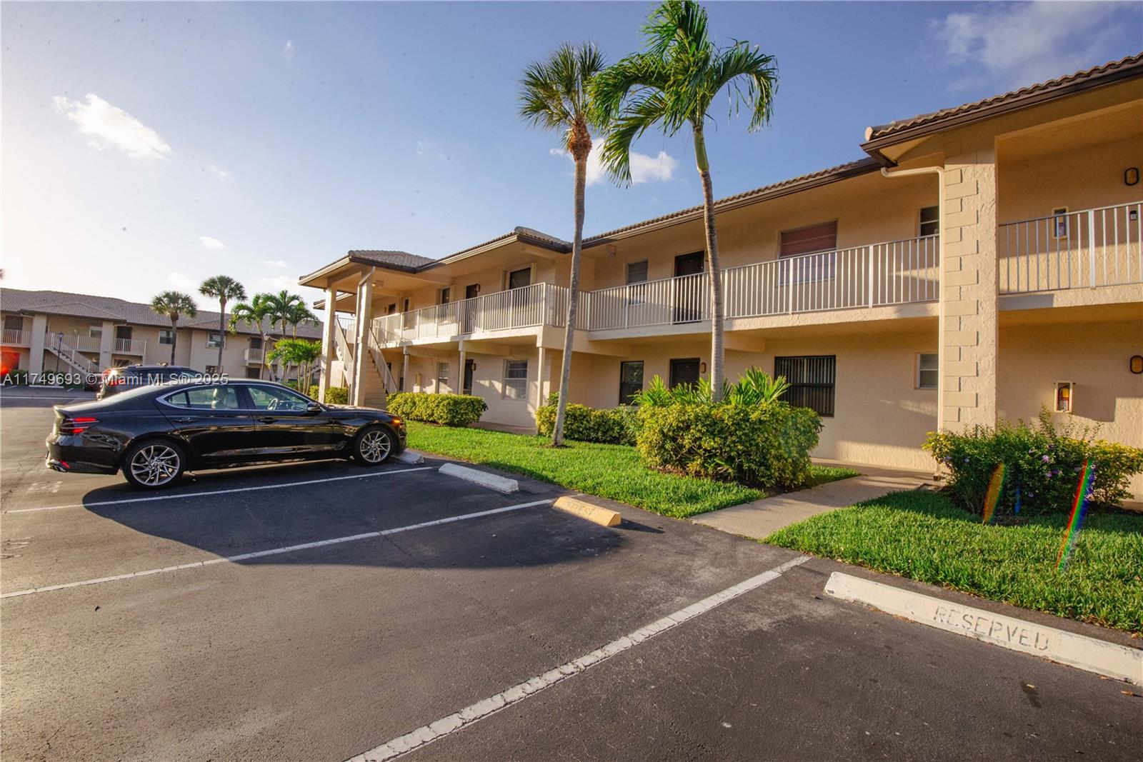 VIEWPOINTE CONDO - Residential
