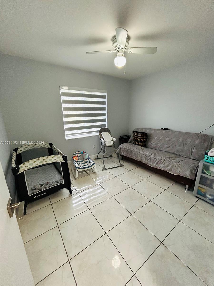 WESTWIND LAKES TOWNHOUSES - Residential