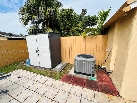 Tiny photo for 7054 SW 152nd Ct, Miami, FL 33193 (MLS # A12011153)