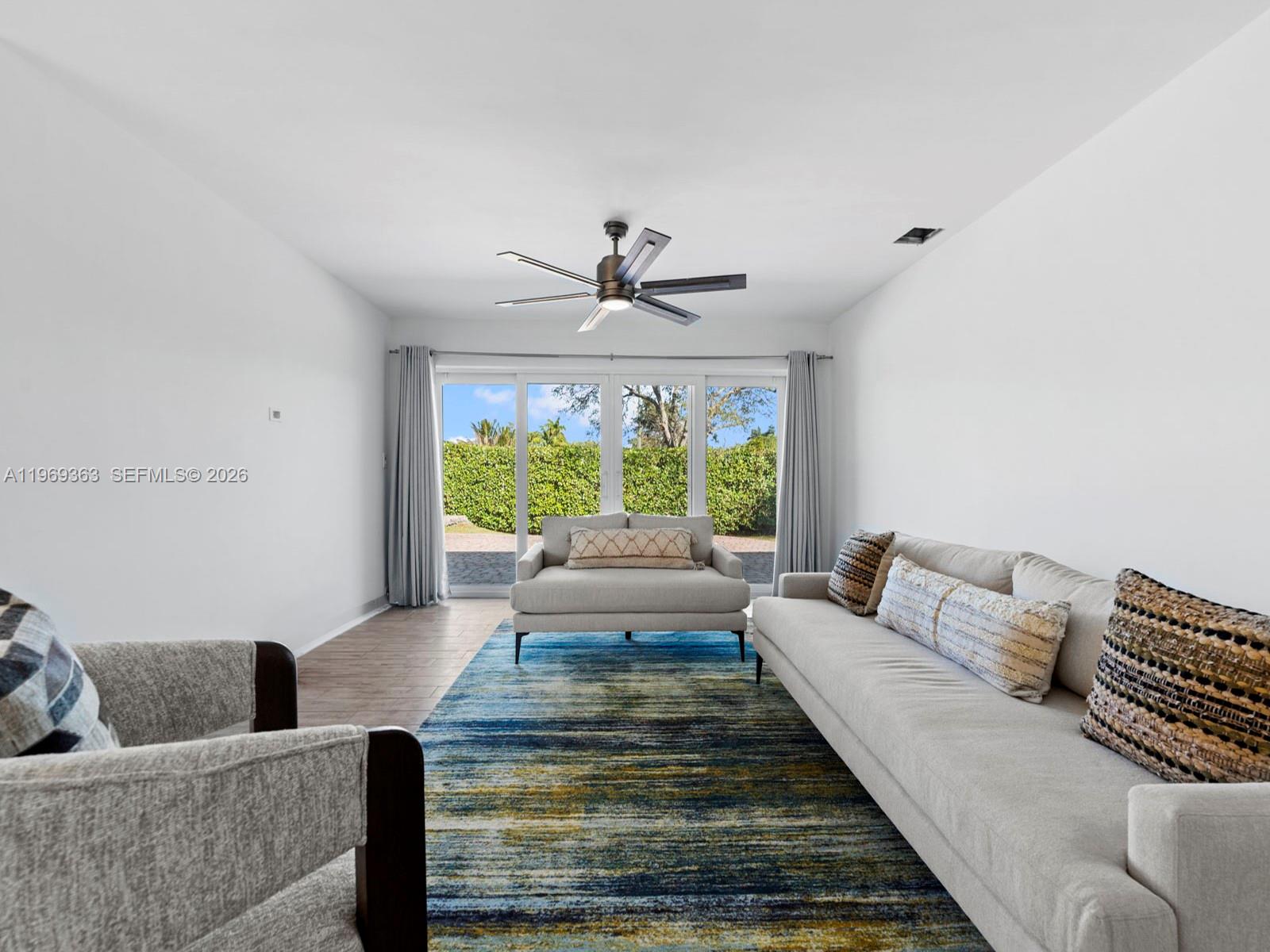 KENDALE COUNTRY CLUB ESTA - Residential