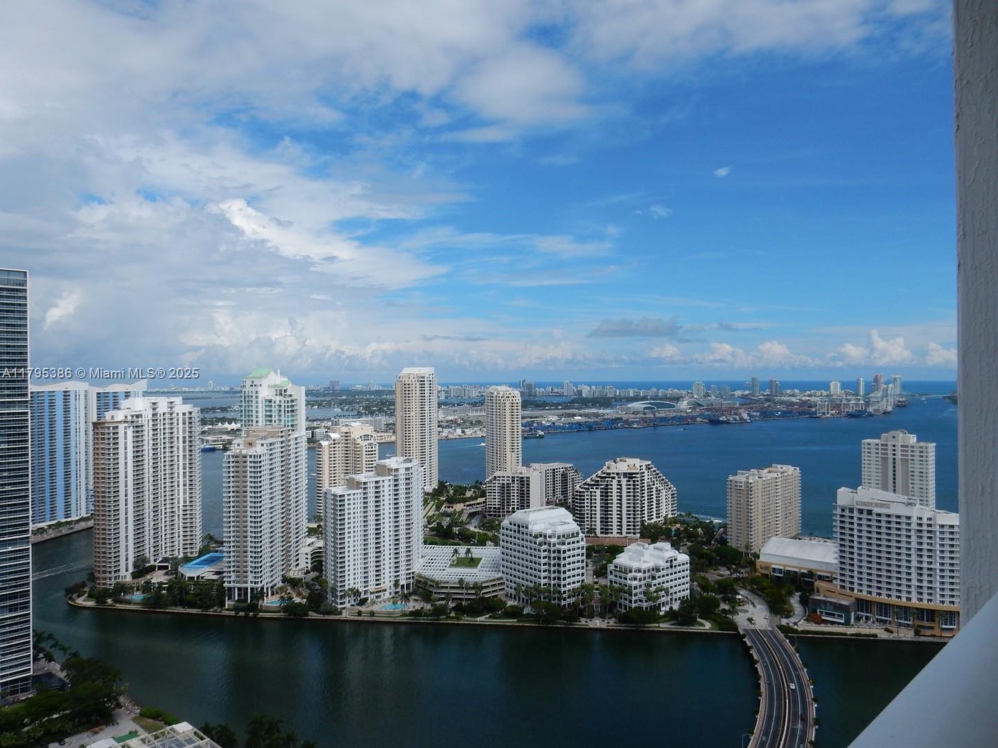 950 Brickell Bay Dr 4508