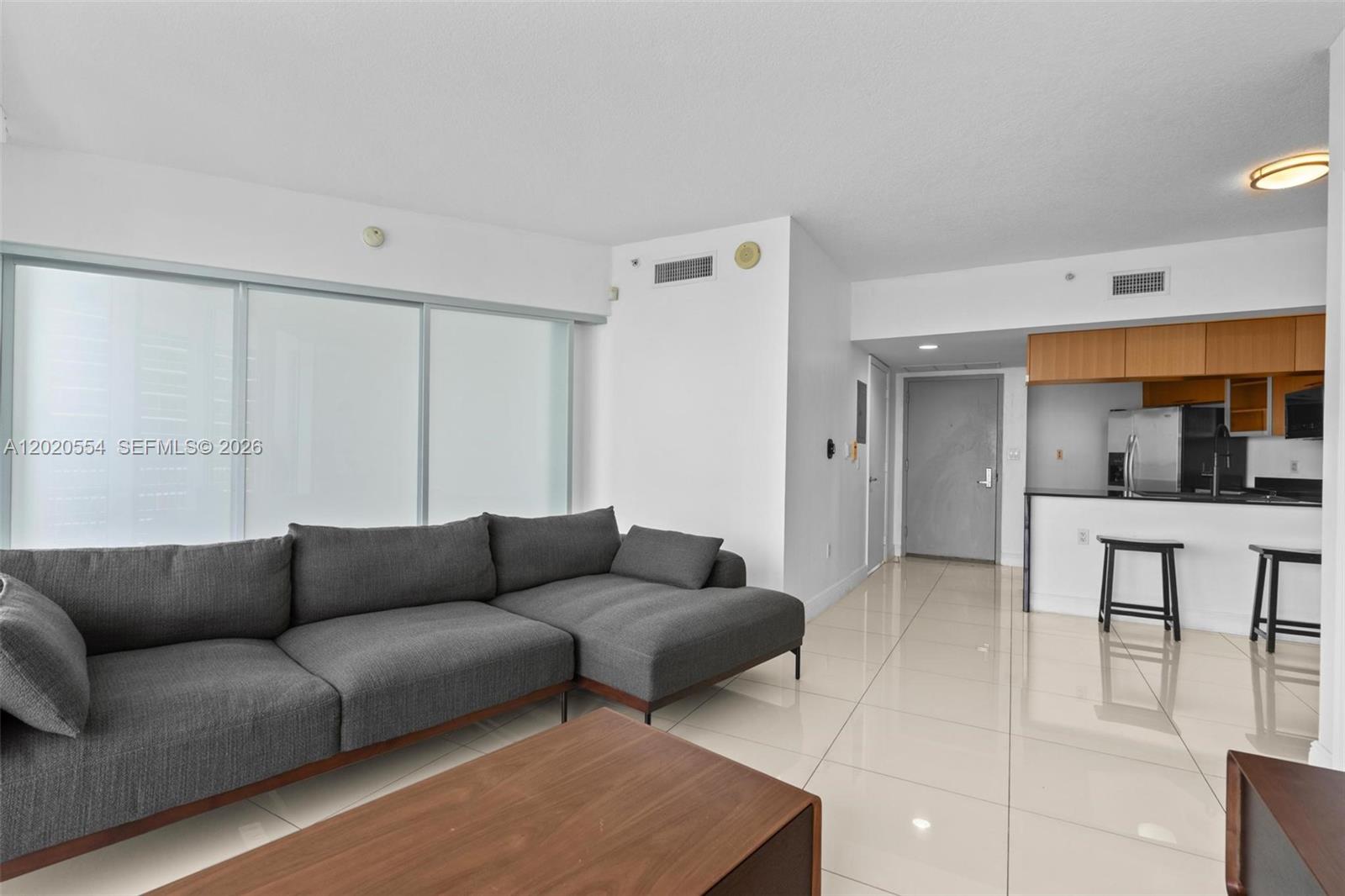 1750 N Bayshore Dr 4901