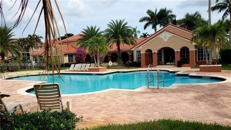 ST ANDREWS AT BOYNTON B - Residential Lease