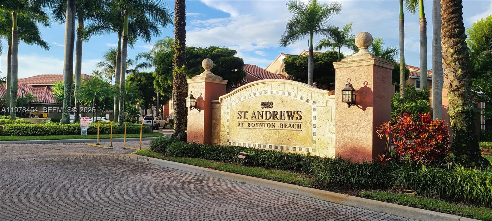ST ANDREWS AT BOYNTON B - Residential Lease