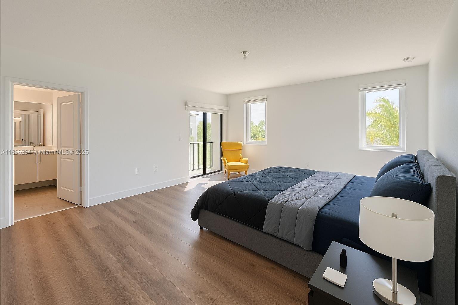 DOWNTOWN DORAL SOUTH PHAS - Residential