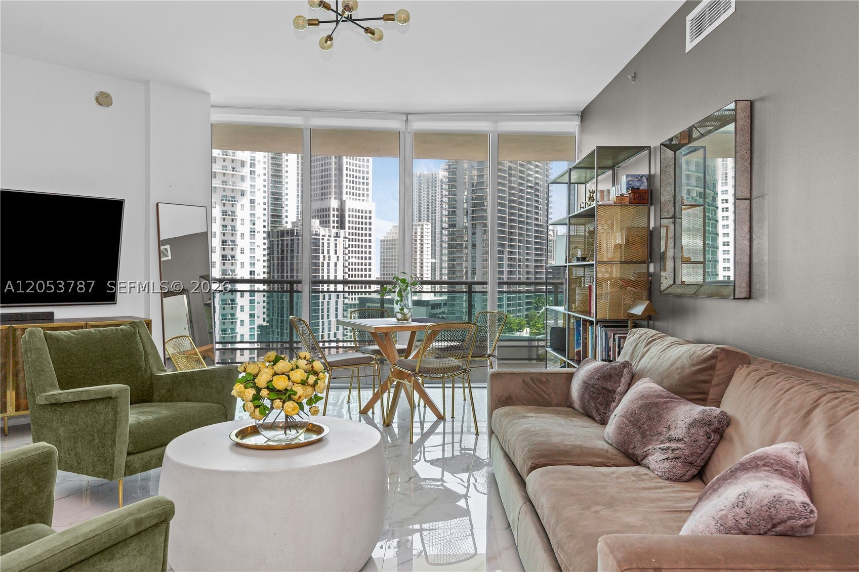 350 S Miami Ave 2102