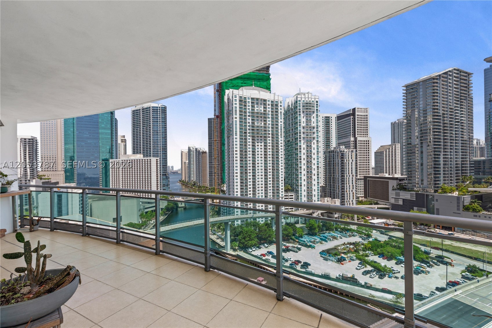 350 S Miami Ave 2102