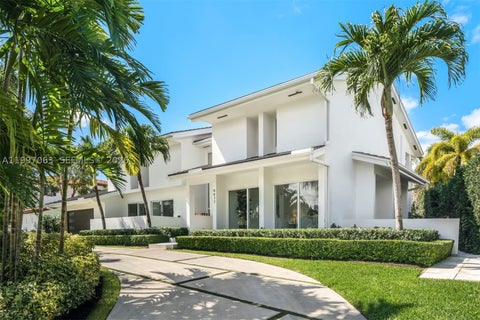 Photo of 6832 Sunrise Ct #0, Coral Gables, FL 33133 (MLS # A11997063)