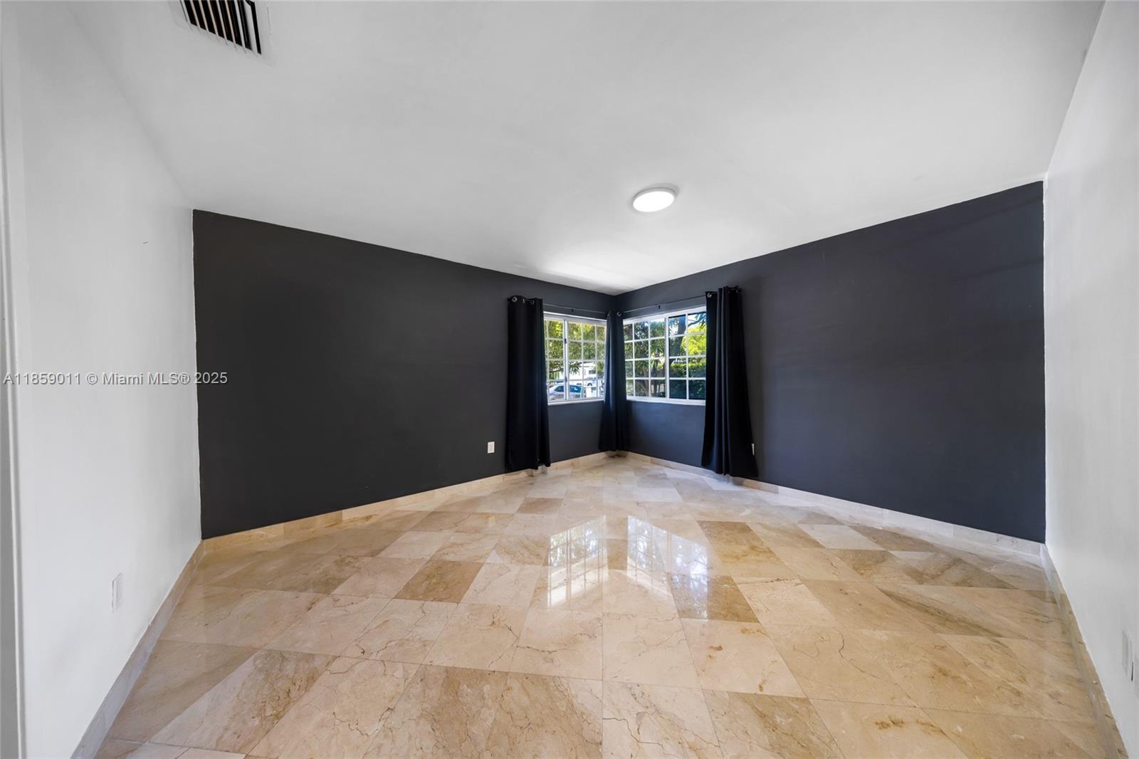 TREASURE ISLAND - Residential Lease