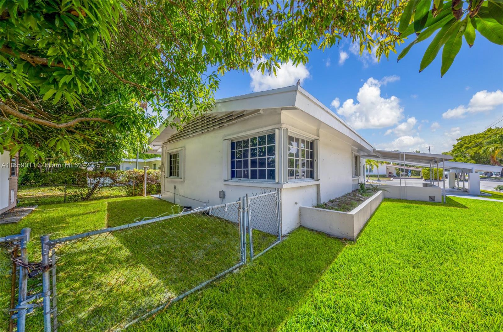 TREASURE ISLAND - Residential Lease