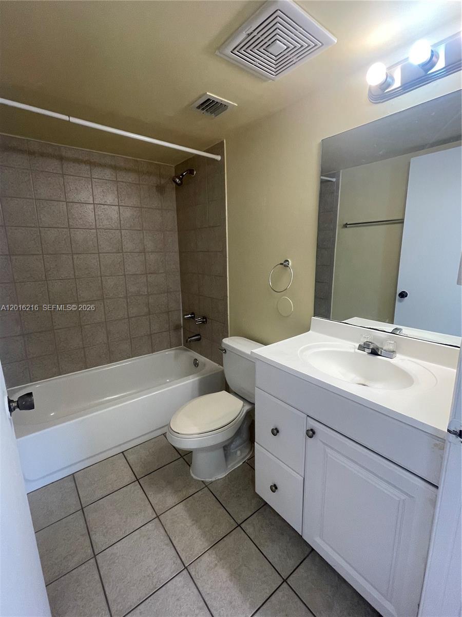 PASEO REAL CONDO - Residential Lease