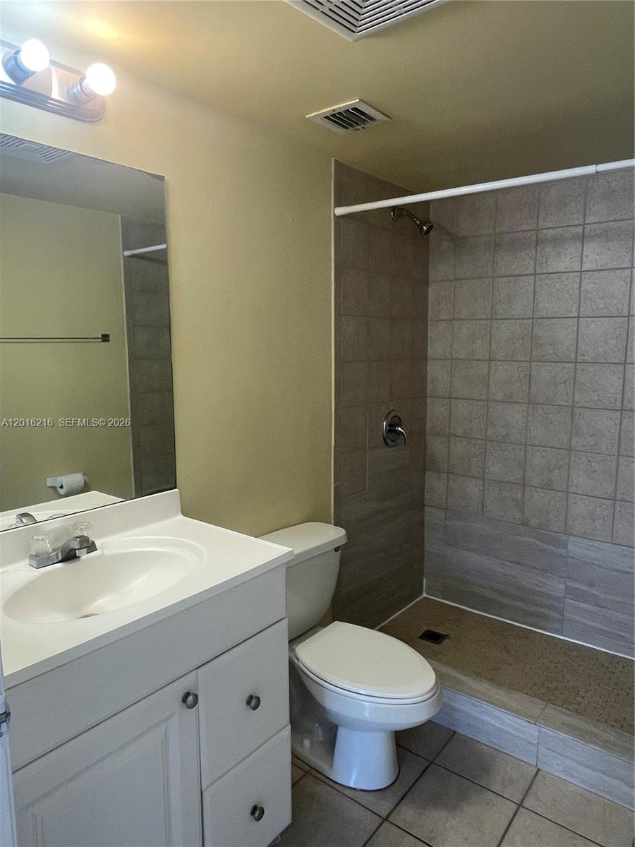 PASEO REAL CONDO - Residential Lease