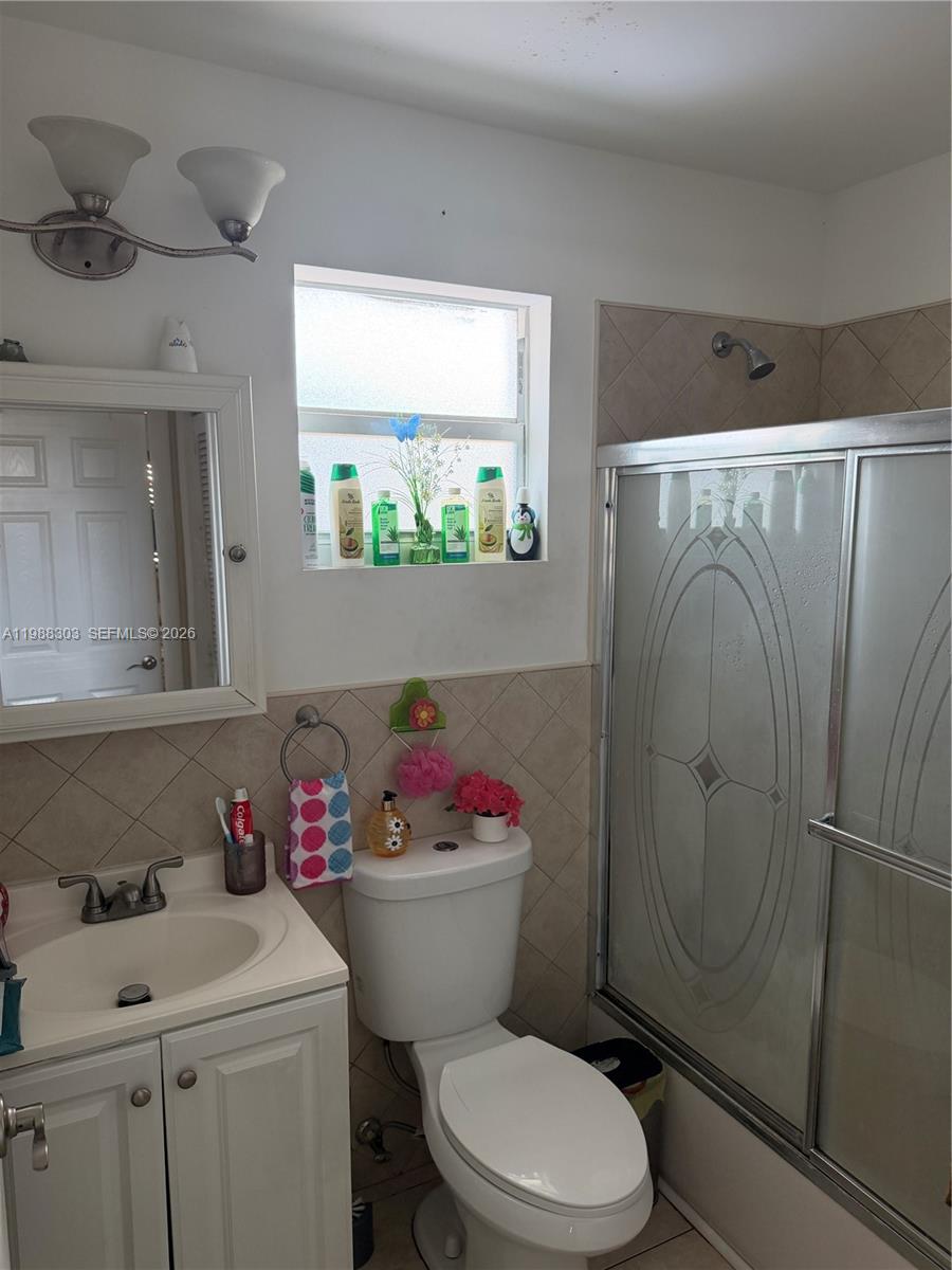 INGLESIDE PARK - Residential