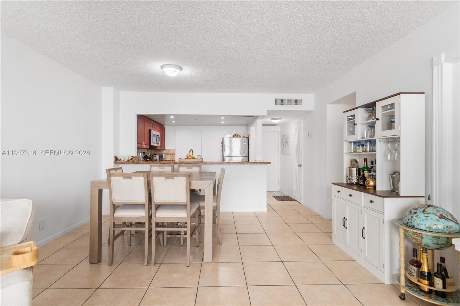 SEA AIR TOWERS CONDO - Residential