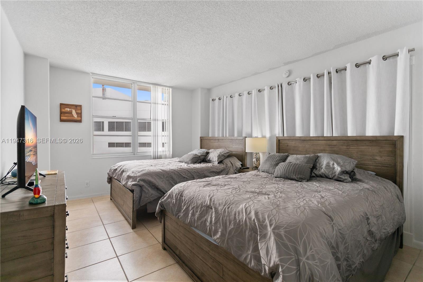 SEA AIR TOWERS CONDO - Residential