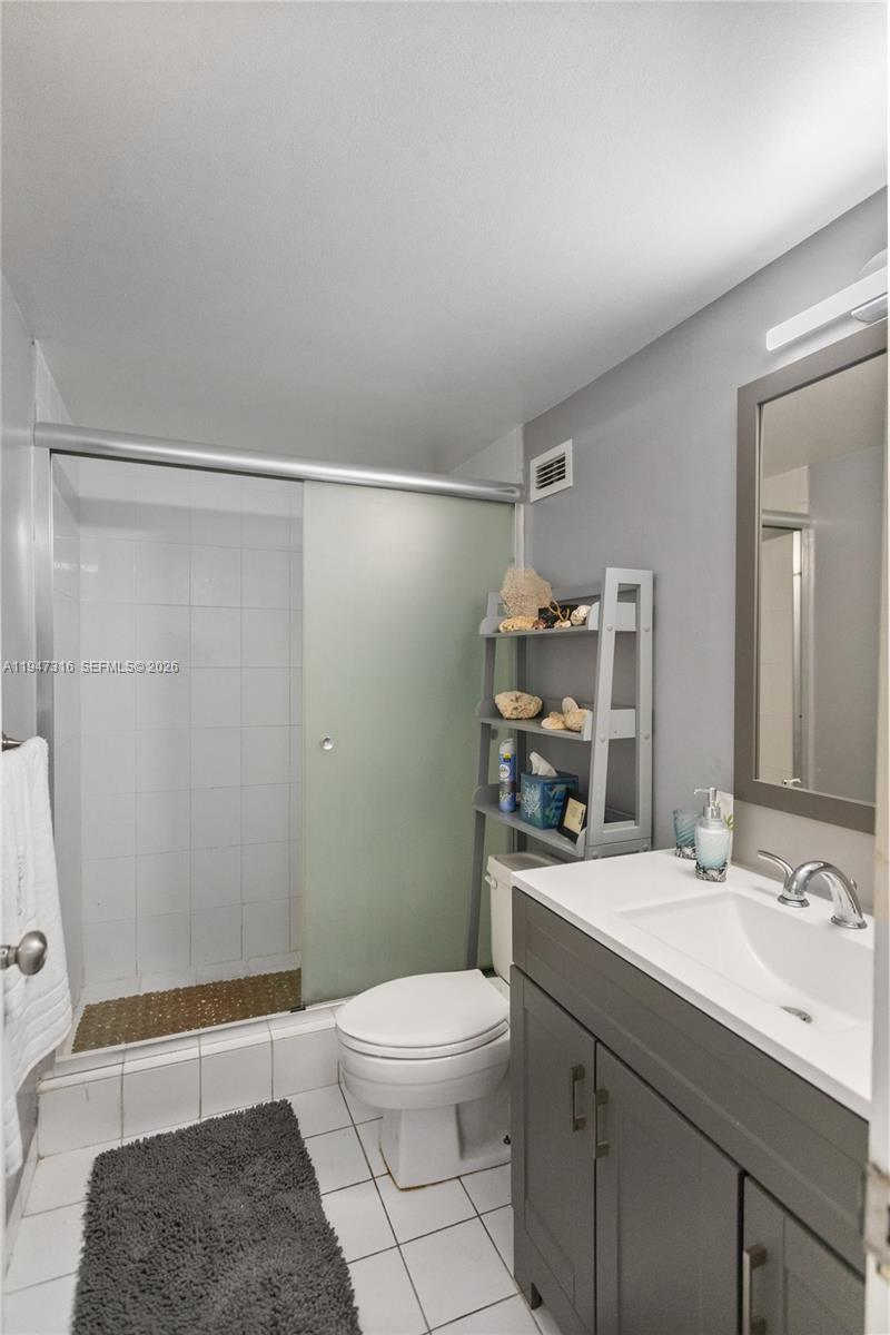 SEA AIR TOWERS CONDO - Residential