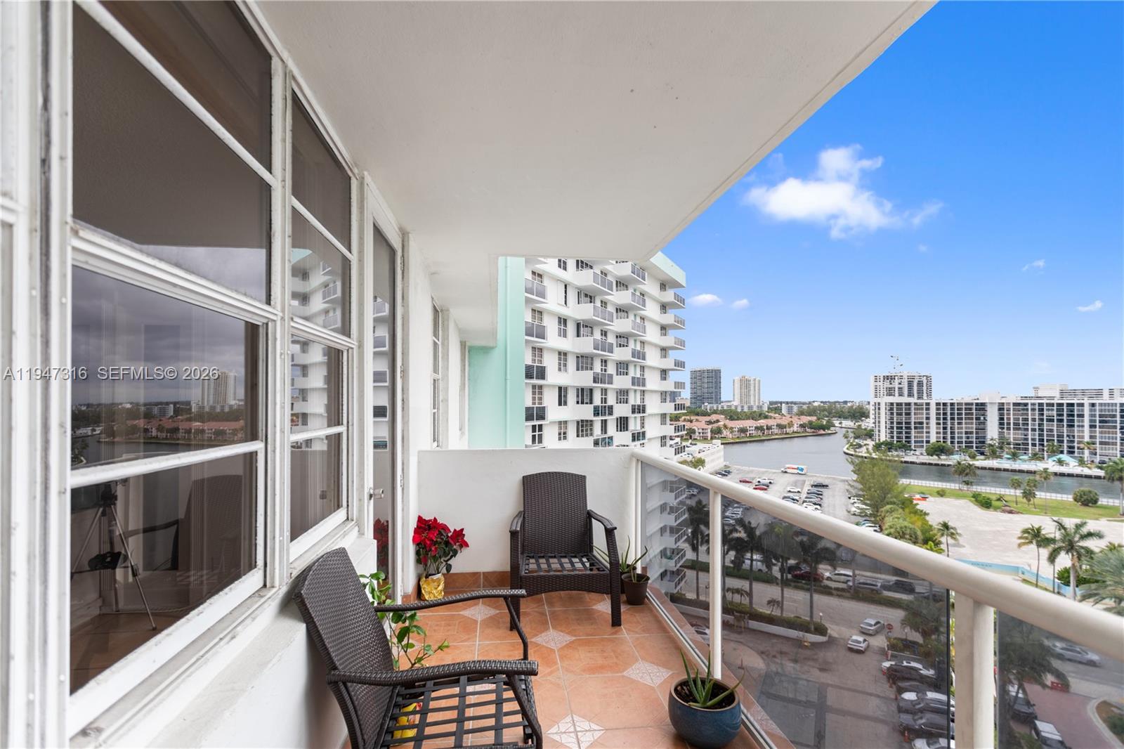 SEA AIR TOWERS CONDO - Residential