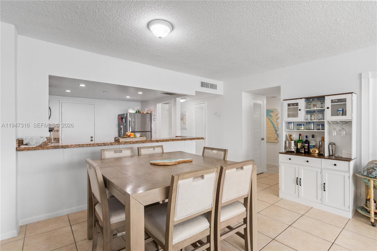 SEA AIR TOWERS CONDO - Residential