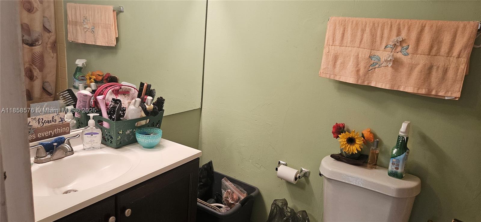 CYPRESS CHASE CONDO NO 8 - Residential