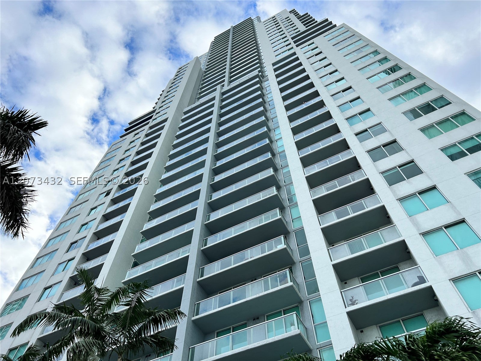 253 NE 2nd St 4607