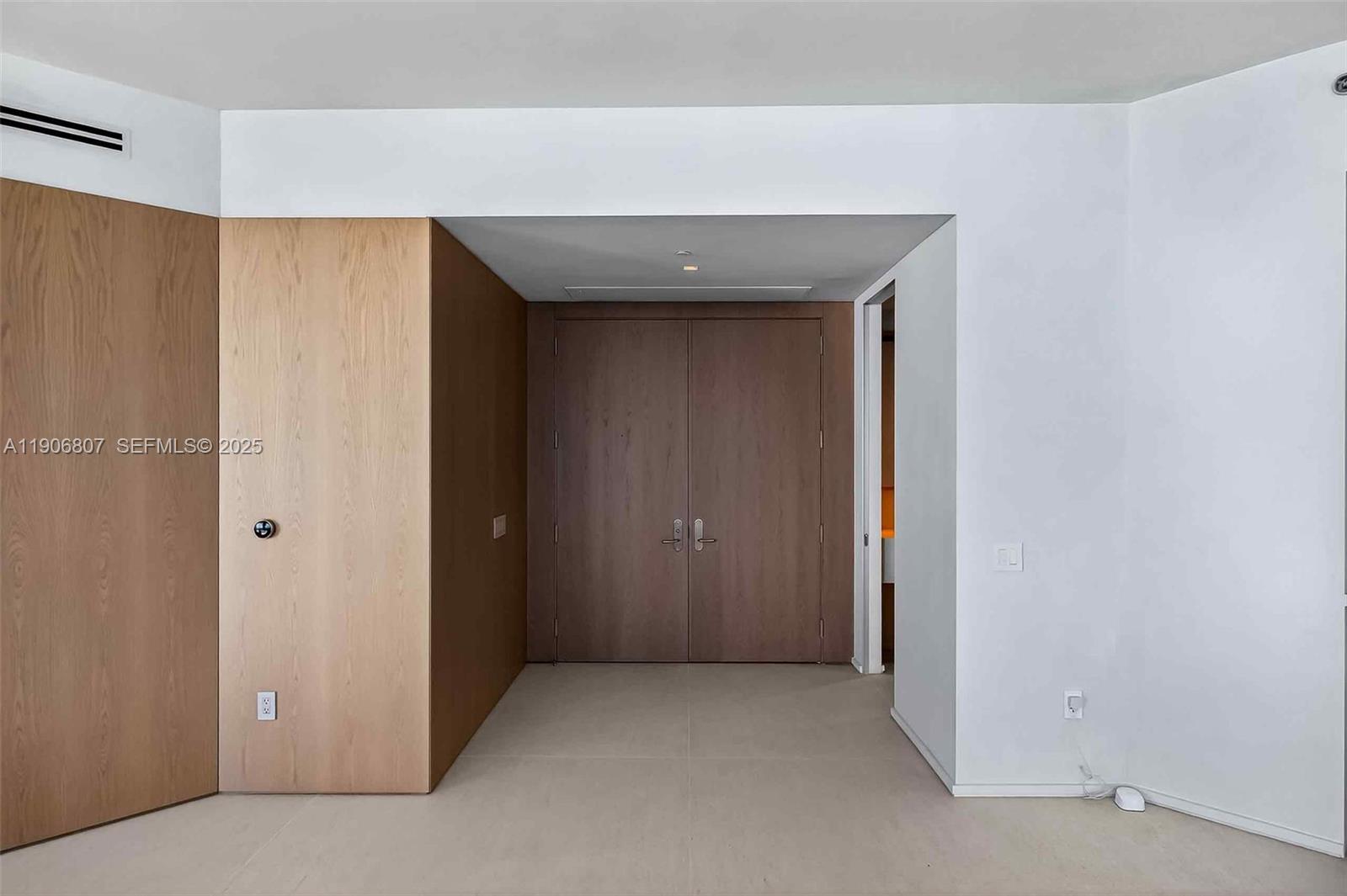 THE RESIDENCES AT THE BATH - Residential