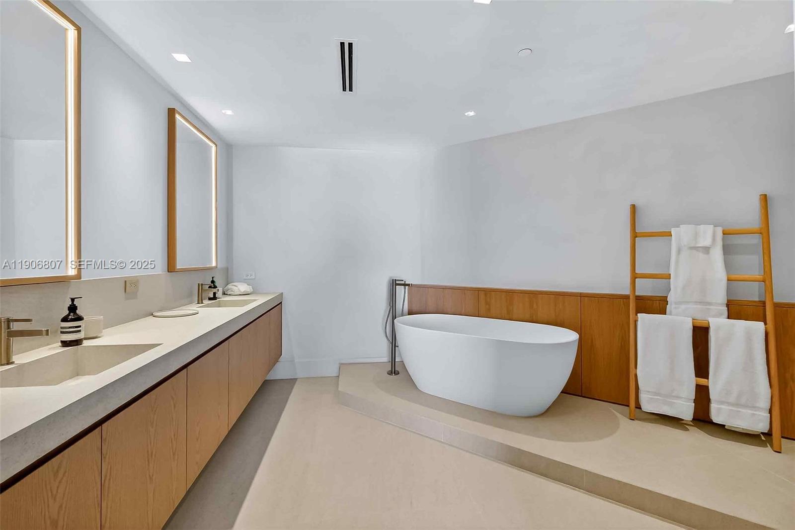 THE RESIDENCES AT THE BATH - Residential