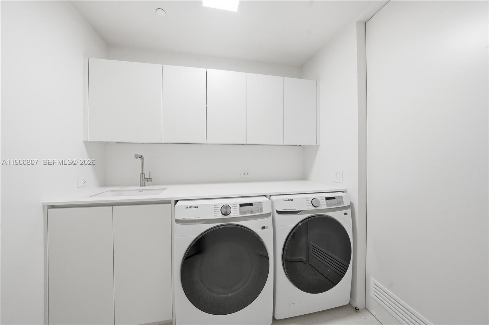 THE RESIDENCES AT THE BATH - Residential