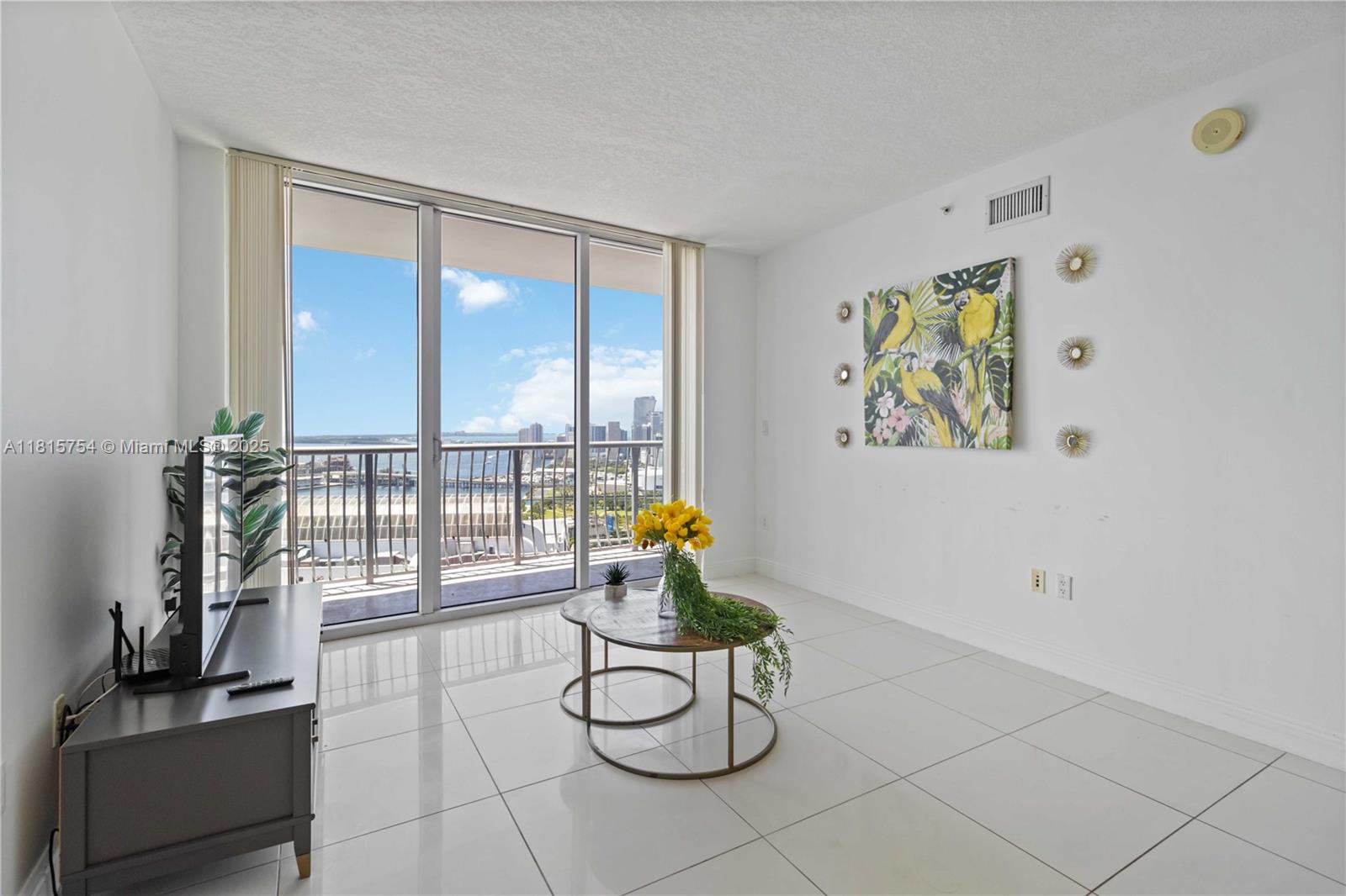 1750 N Bayshore Dr 4604