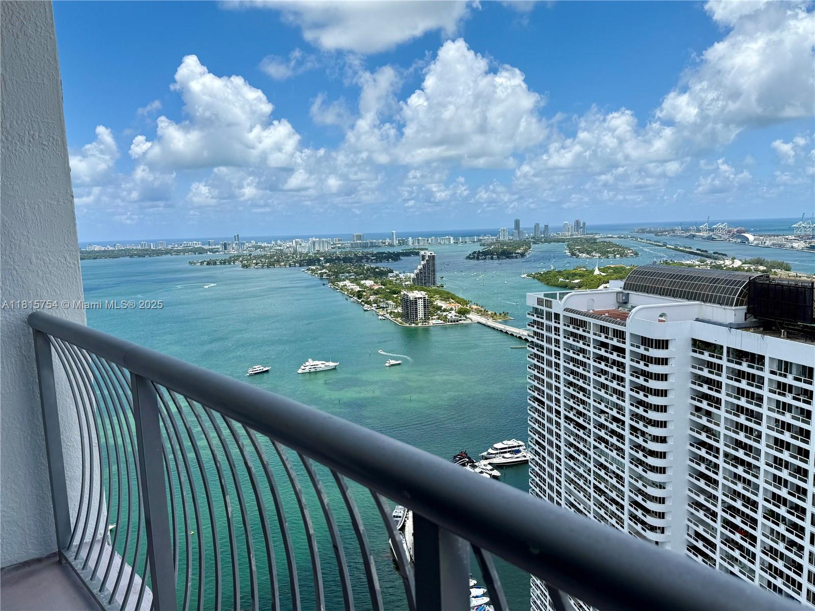 1750 N Bayshore Dr 4604, Miami, Broward County, Florida - 1 Bedrooms  
1 Bathrooms - 