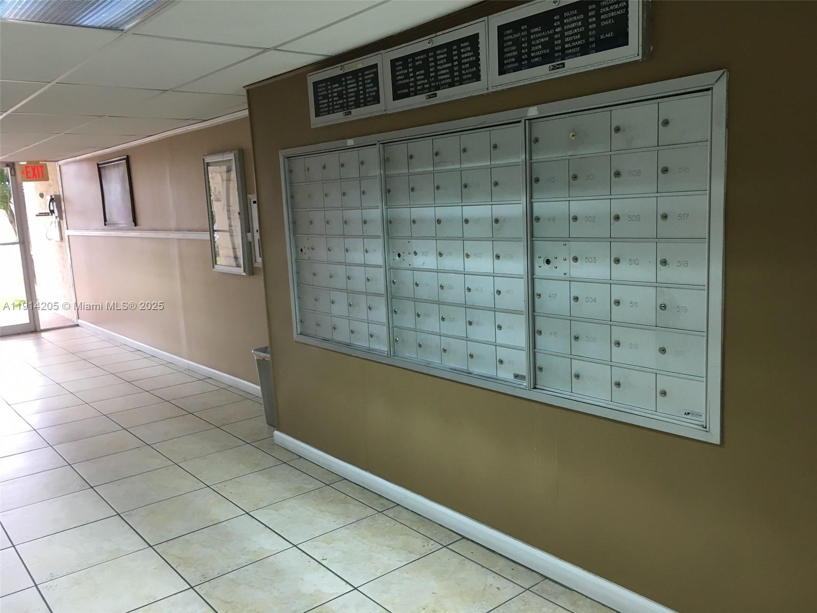 DESOTO PARK CONDO - Residential Lease