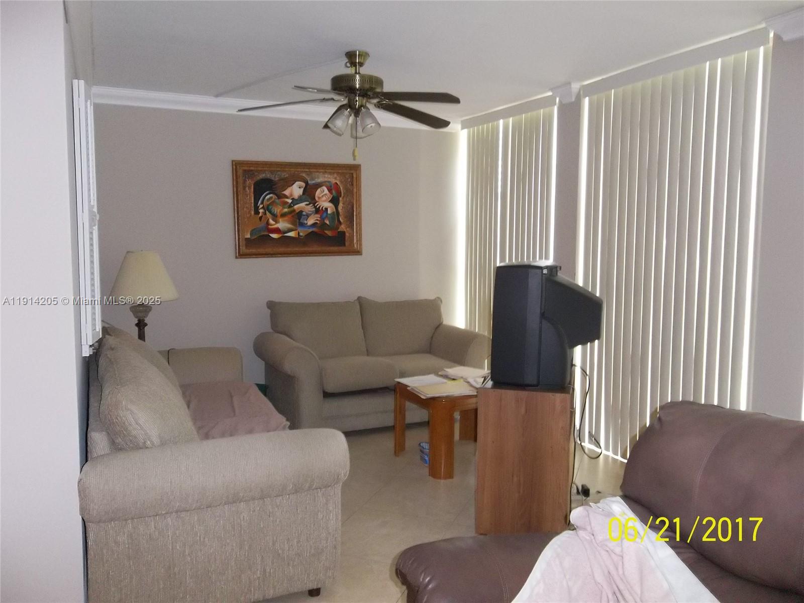 DESOTO PARK CONDO - Residential Lease