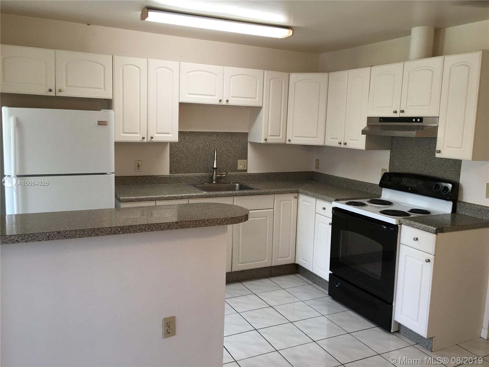 CUTLER CREEK VILLAGE COND - Residential Lease