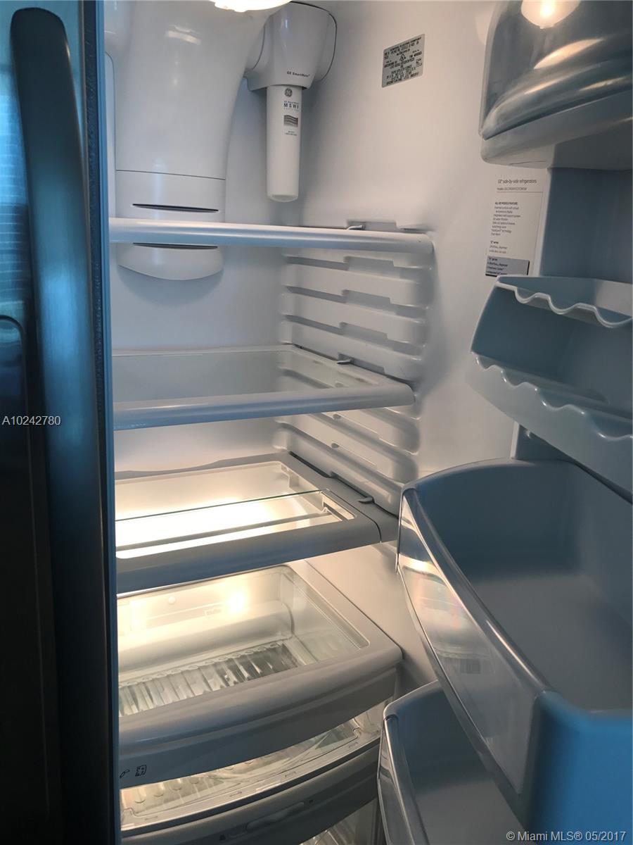 THE AXIS ON BRICKELL II C - Residential Lease