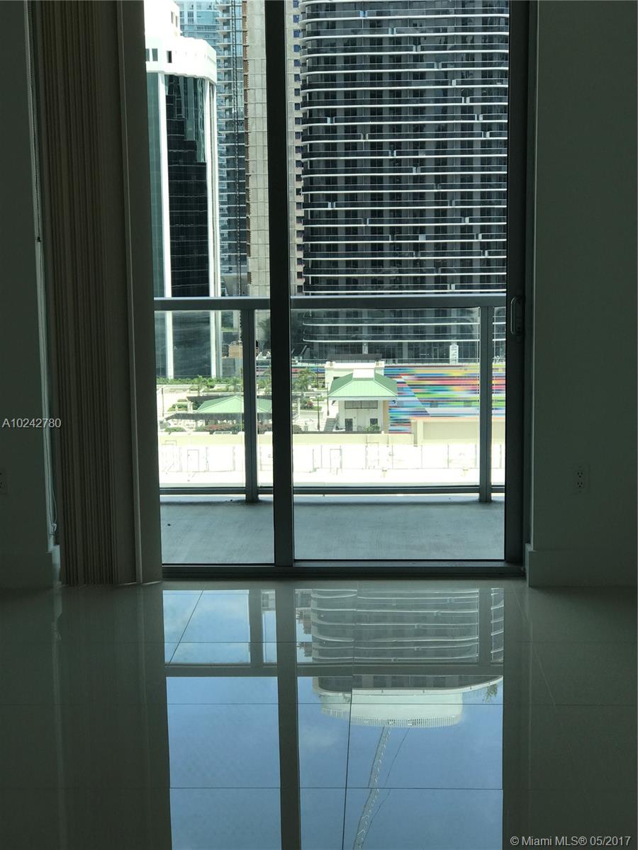 THE AXIS ON BRICKELL II C - Residential Lease