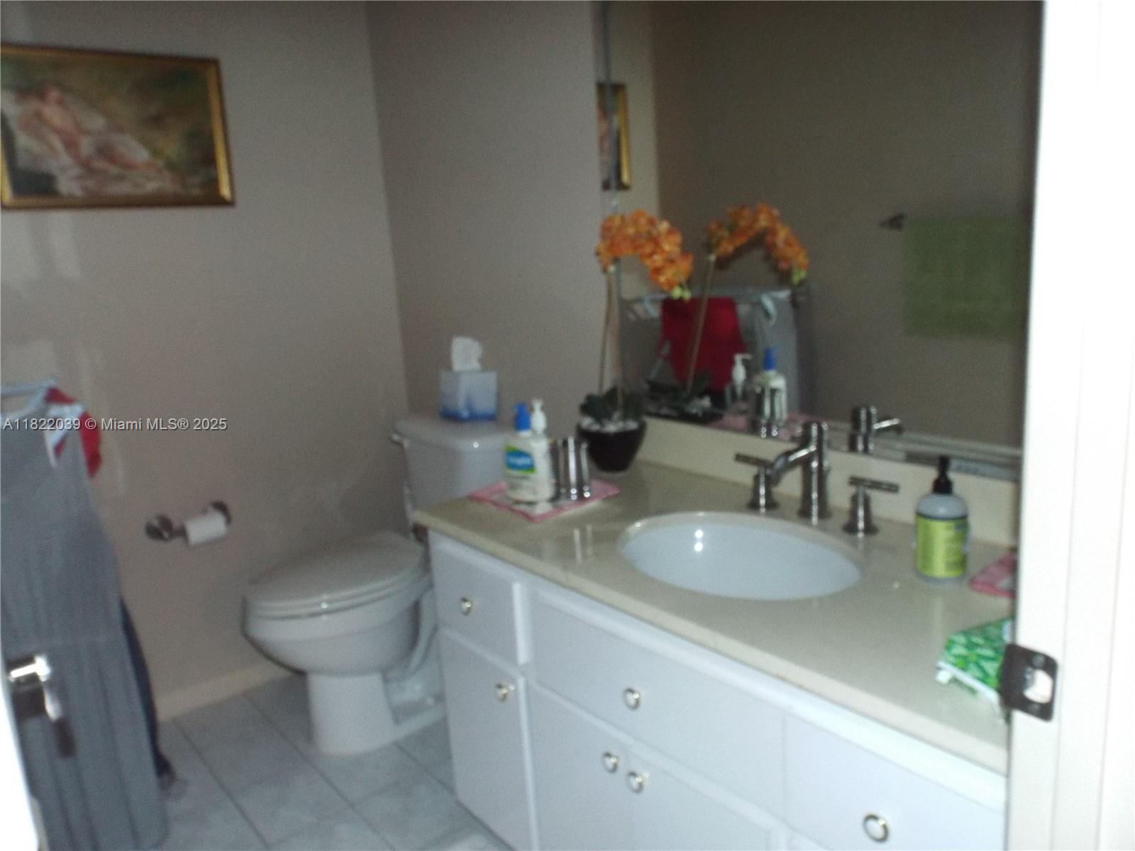1904 S Ocean Dr 405
